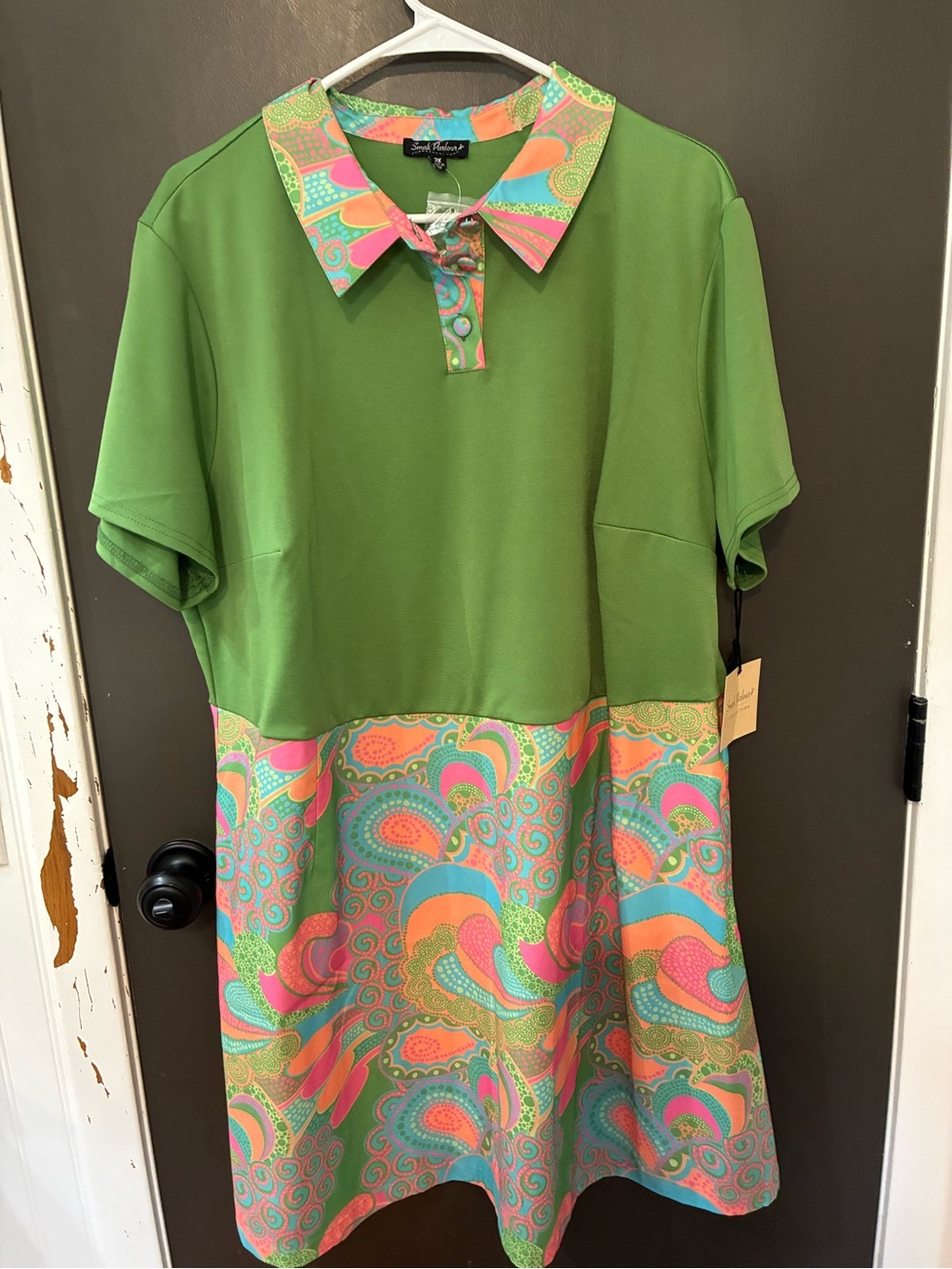 NWT Smak Parlour BRIGHT AND BEAUTIFUL Green Paisley Mini Dress